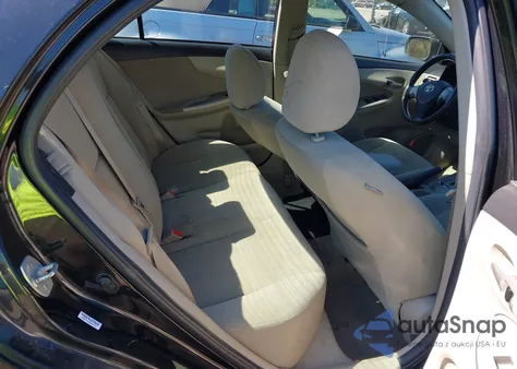 2013 Toyota Corolla Le z USA, uszkodzony, nr VIN 5YFBU4EE2DP110861